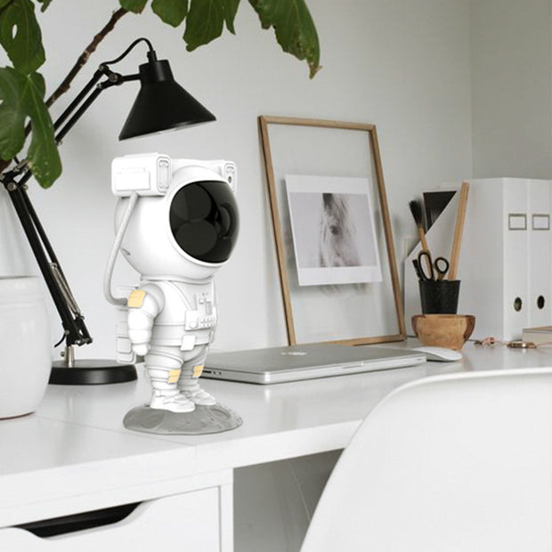Creative Astronaut Galaxy Starry Sky Projector Nightlig  Lamp