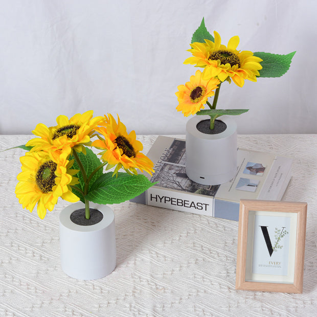 Rechargeable Sunflower Led Simulation Night Light Table Lamp by Ainuro