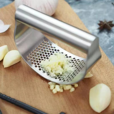 Stainless Steel Curved Garlic Grinding